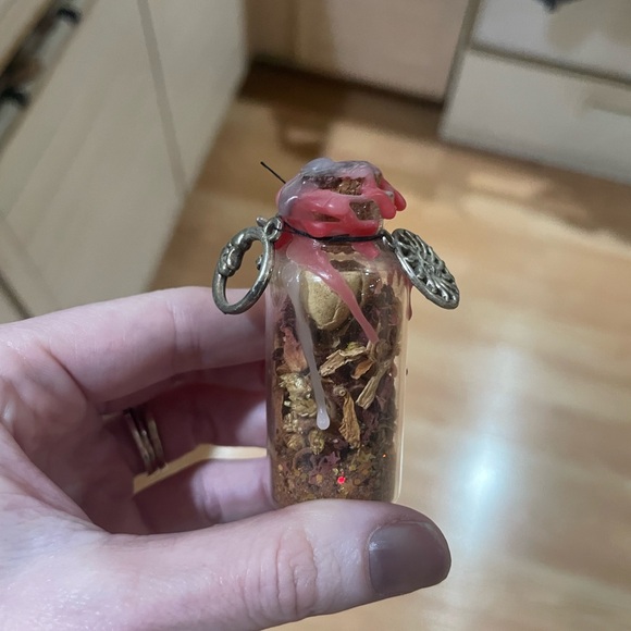 Custom Witch Bottles!!!! - Picture 4 of 6